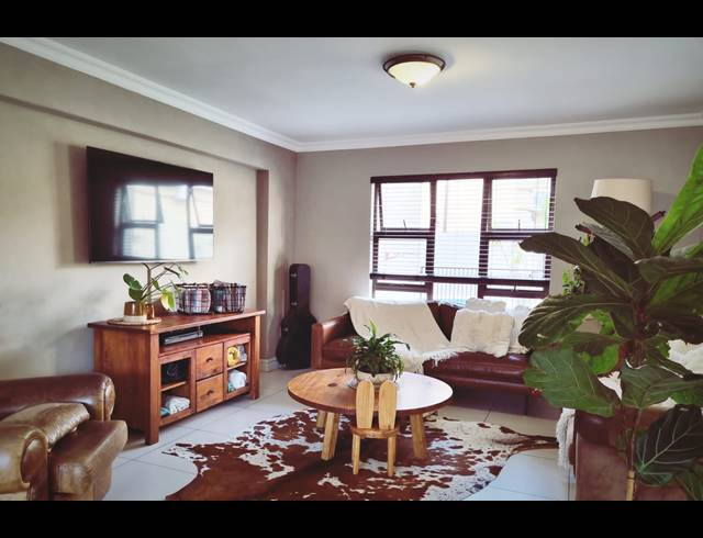 3 BEDROOM TOWNHOUSE SOLD IN VANDERBIJLPARK SW 5